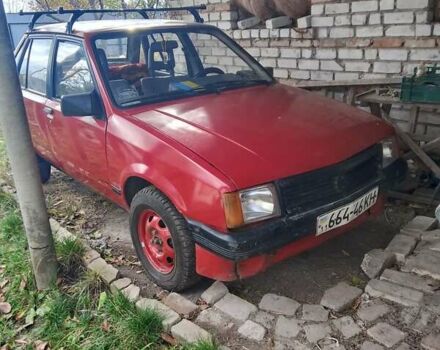 Красный Опель Корса, объемом двигателя 1.2 л и пробегом 200 тыс. км за 500 $, фото 18 на Automoto.ua