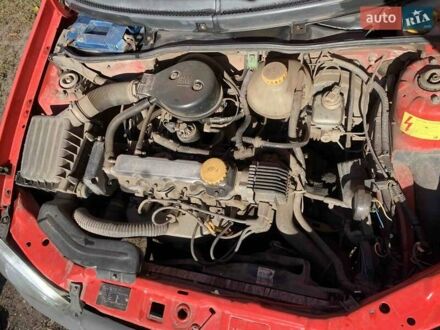 Опель Корса 1994 в Магалиновке на Automoto.ua Красный Опель Корса, объемом двигателя 1.2 л и пробегом 285 тыс. км за 1500 $, фото 1 на Automoto.ua