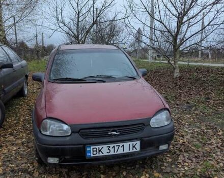 Червоний Опель Корса, об'ємом двигуна 1.2 л та пробігом 350 тис. км за 1850 $, фото 1 на Automoto.ua