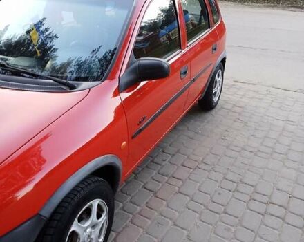 Красный Опель Корса, объемом двигателя 1.2 л и пробегом 130 тыс. км за 2800 $, фото 1 на Automoto.ua
