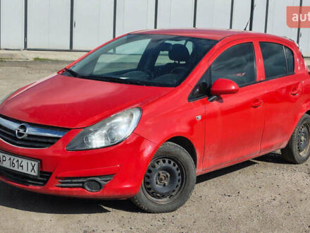 Опель Корса 2008 в Львове на Automoto.ua Красный Опель Корса, объемом двигателя 1.23 л и пробегом 220 тыс. км за 2600 $, фото 1 на Automoto.ua