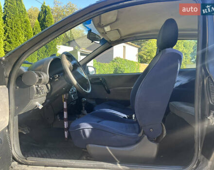 Опель Корса, объемом двигателя 1 л и пробегом 300 тыс. км за 1290 $, фото 9 на Automoto.ua