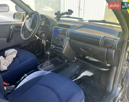 Опель Корса, объемом двигателя 1 л и пробегом 300 тыс. км за 1290 $, фото 6 на Automoto.ua