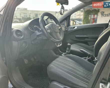 Опель Корса, объемом двигателя 1.3 л и пробегом 284 тыс. км за 4699 $, фото 15 на Automoto.ua