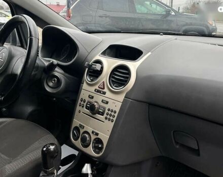 Опель Корса, объемом двигателя 1.3 л и пробегом 265 тыс. км за 3999 $, фото 8 на Automoto.ua