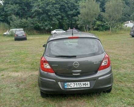 Опель Корса, объемом двигателя 1.3 л и пробегом 249 тыс. км за 5500 $, фото 3 на Automoto.ua