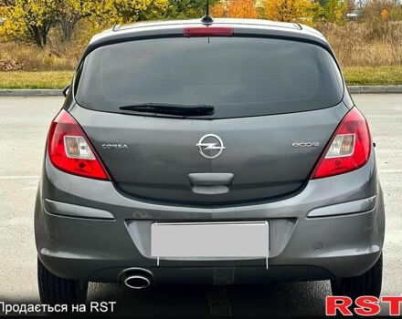 Опель Корса, объемом двигателя 1.3 л и пробегом 230 тыс. км за 4500 $, фото 4 на Automoto.ua