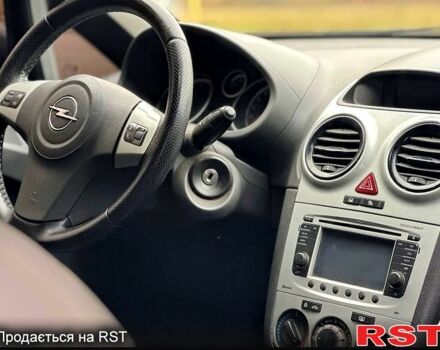 Опель Корса, объемом двигателя 1.3 л и пробегом 230 тыс. км за 4500 $, фото 9 на Automoto.ua