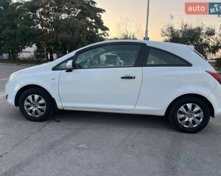 Опель Корса, объемом двигателя 1.2 л и пробегом 260 тыс. км за 3100 $, фото 1 на Automoto.ua
