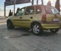 Жовтий Опель Корса, об'ємом двигуна 1 л та пробігом 203 тис. км за 1900 $, фото 1 на Automoto.ua