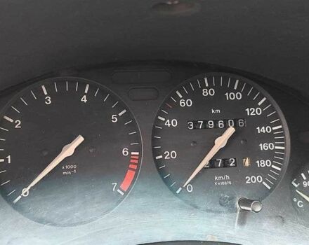 Желтый Опель Корса, объемом двигателя 1 л и пробегом 380 тыс. км за 2500 $, фото 4 на Automoto.ua