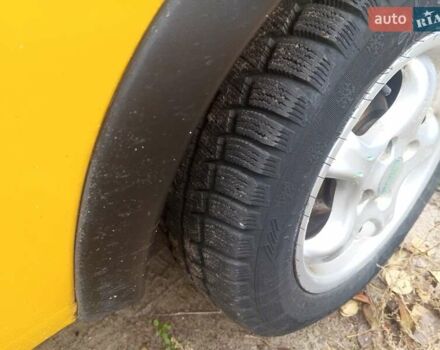 Желтый Опель Корса, объемом двигателя 0.97 л и пробегом 379 тыс. км за 2500 $, фото 11 на Automoto.ua