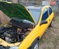 Желтый Опель Корса, объемом двигателя 0.97 л и пробегом 379 тыс. км за 2500 $, фото 12 на Automoto.ua