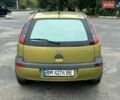 Желтый Опель Корса, объемом двигателя 1.2 л и пробегом 301 тыс. км за 2650 $, фото 3 на Automoto.ua