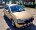 Желтый Опель Корса, объемом двигателя 1.2 л и пробегом 290 тыс. км за 2500 $, фото 1 на Automoto.ua