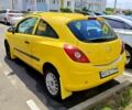 Желтый Опель Корса, объемом двигателя 1.2 л и пробегом 249 тыс. км за 3700 $, фото 3 на Automoto.ua