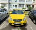 Желтый Опель Корса, объемом двигателя 1.2 л и пробегом 249 тыс. км за 3700 $, фото 1 на Automoto.ua