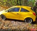 Желтый Опель Корса, объемом двигателя 1 л и пробегом 163 тыс. км за 3700 $, фото 2 на Automoto.ua