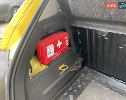 Жовтий Опель Корса, об'ємом двигуна 1.23 л та пробігом 128 тис. км за 6000 $, фото 11 на Automoto.ua