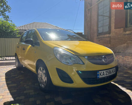 Жовтий Опель Корса, об'ємом двигуна 1.23 л та пробігом 152 тис. км за 5500 $, фото 13 на Automoto.ua