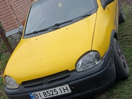 Жовтий Опель Корса, об'ємом двигуна 1.2 л та пробігом 15 тис. км за 800 $, фото 1 на Automoto.ua