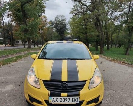 Жовтий Опель Корса, об'ємом двигуна 1.23 л та пробігом 192 тис. км за 4299 $, фото 1 на Automoto.ua