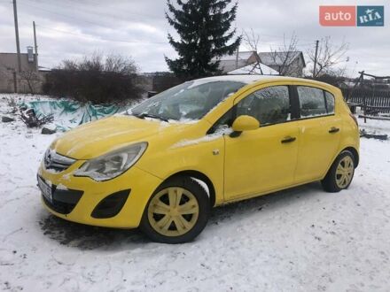 Опель Корса 2011 в Киеве на Automoto.ua Желтый Опель Корса, объемом двигателя 1.2 л и пробегом 178 тыс. км за 4500 $, фото 1 на Automoto.ua