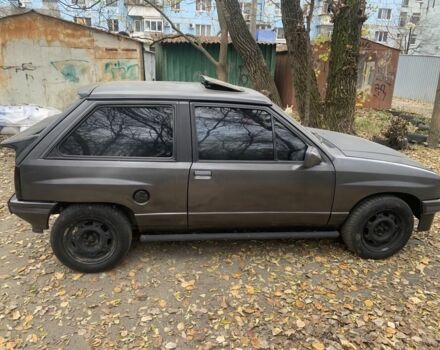 Серый Опель Корса, объемом двигателя 1.3 л и пробегом 333 тыс. км за 600 $, фото 6 на Automoto.ua