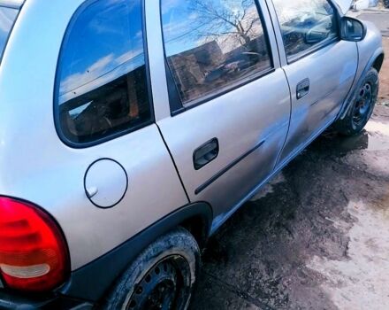 Серый Опель Корса, объемом двигателя 12 л и пробегом 80 тыс. км за 1500 $, фото 1 на Automoto.ua