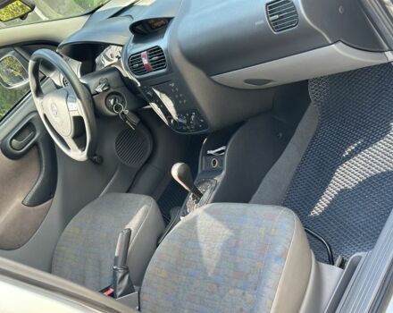 Опель Корса 2001 в Одессе на Automoto.ua Серый Опель Корса, объемом двигателя 1.2 л и пробегом 182 тыс. км за 3450 $, фото 7 на Automoto.ua