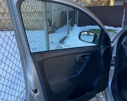 Серый Опель Корса, объемом двигателя 0.97 л и пробегом 185 тыс. км за 3350 $, фото 6 на Automoto.ua