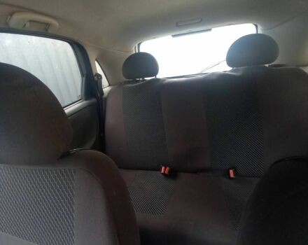 Серый Опель Корса, объемом двигателя 1.2 л и пробегом 400 тыс. км за 2250 $, фото 4 на Automoto.ua