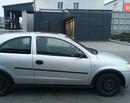 Сірий Опель Корса, об'ємом двигуна 0.97 л та пробігом 198 тис. км за 3200 $, фото 1 на Automoto.ua