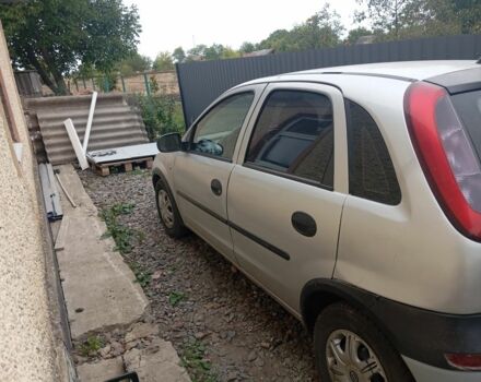 Серый Опель Корса, объемом двигателя 1.2 л и пробегом 400 тыс. км за 2250 $, фото 5 на Automoto.ua