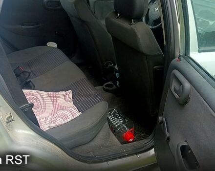 Опель Корса 2002 в Гайсине на Automoto.ua Серый Опель Корса, объемом двигателя 1 л и пробегом 250 тыс. км за 2700 $, фото 5 на Automoto.ua