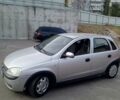 Сірий Опель Корса, об'ємом двигуна 1.2 л та пробігом 182 тис. км за 3100 $, фото 1 на Automoto.ua