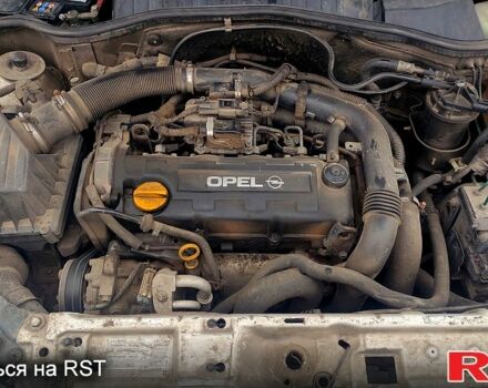 Сірий Опель Корса, об'ємом двигуна 1.7 л та пробігом 320 тис. км за 2600 $, фото 1 на Automoto.ua