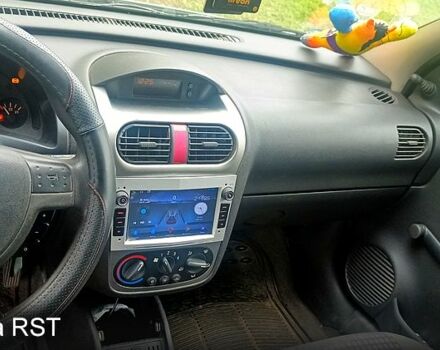 Опель Корса 2002 в Гайсине на Automoto.ua Серый Опель Корса, объемом двигателя 1 л и пробегом 250 тыс. км за 2700 $, фото 7 на Automoto.ua