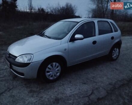 Сірий Опель Корса, об'ємом двигуна 1.69 л та пробігом 384 тис. км за 3150 $, фото 1 на Automoto.ua