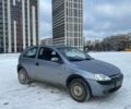 Сірий Опель Корса, об'ємом двигуна 1.2 л та пробігом 204 тис. км за 3400 $, фото 2 на Automoto.ua