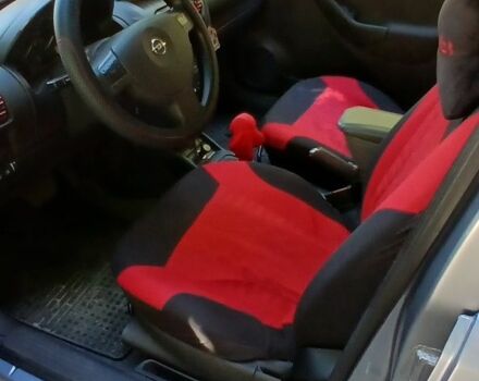 Серый Опель Корса, объемом двигателя 1.2 л и пробегом 163 тыс. км за 3500 $, фото 6 на Automoto.ua