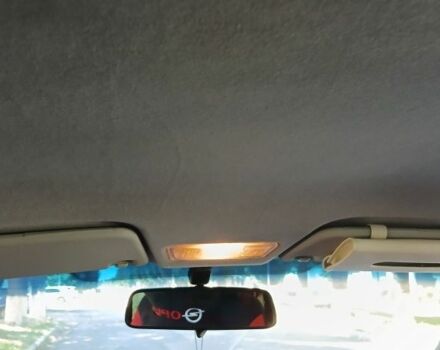 Серый Опель Корса, объемом двигателя 1.2 л и пробегом 163 тыс. км за 3500 $, фото 5 на Automoto.ua