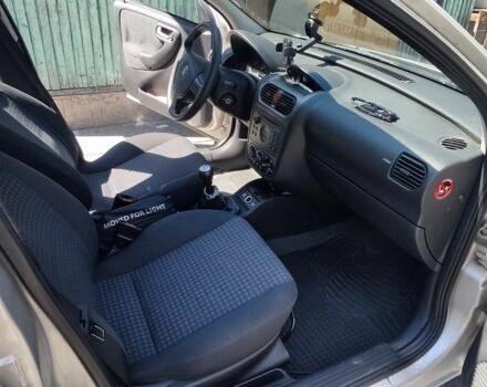 Сірий Опель Корса, об'ємом двигуна 1.2 л та пробігом 216 тис. км за 2500 $, фото 1 на Automoto.ua