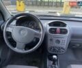 Серый Опель Корса, объемом двигателя 1 л и пробегом 153 тыс. км за 3500 $, фото 6 на Automoto.ua