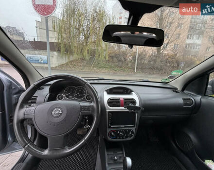 Серый Опель Корса, объемом двигателя 1 л и пробегом 137 тыс. км за 3600 $, фото 17 на Automoto.ua