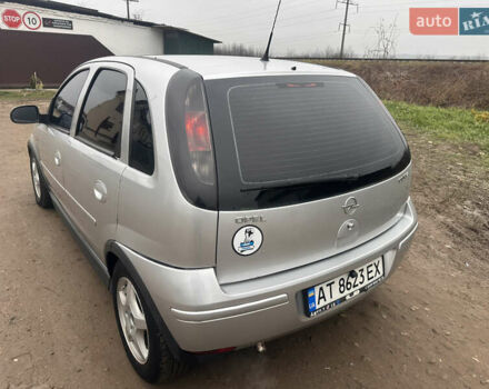 Серый Опель Корса, объемом двигателя 1 л и пробегом 238 тыс. км за 2800 $, фото 8 на Automoto.ua