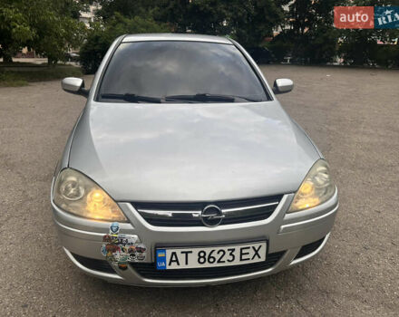 Серый Опель Корса, объемом двигателя 1 л и пробегом 237 тыс. км за 2900 $, фото 5 на Automoto.ua