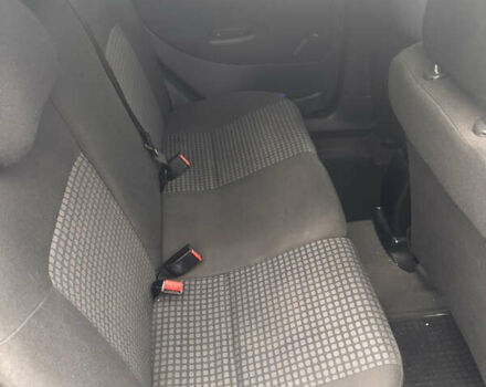 Серый Опель Корса, объемом двигателя 1 л и пробегом 238 тыс. км за 2800 $, фото 5 на Automoto.ua