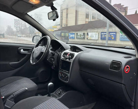 Серый Опель Корса, объемом двигателя 1 л и пробегом 137 тыс. км за 3600 $, фото 7 на Automoto.ua