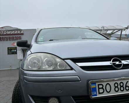 Серый Опель Корса, объемом двигателя 1 л и пробегом 137 тыс. км за 3600 $, фото 1 на Automoto.ua